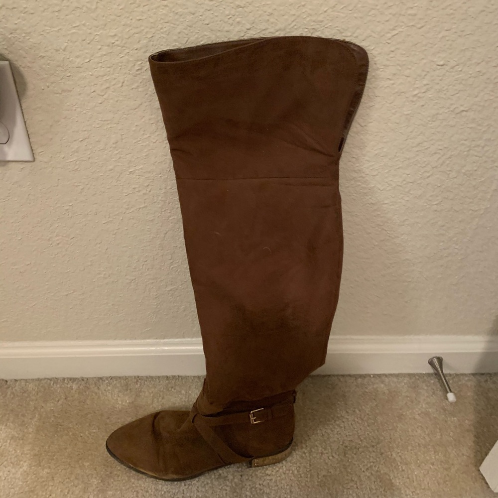 OTK brown booths with gold heel